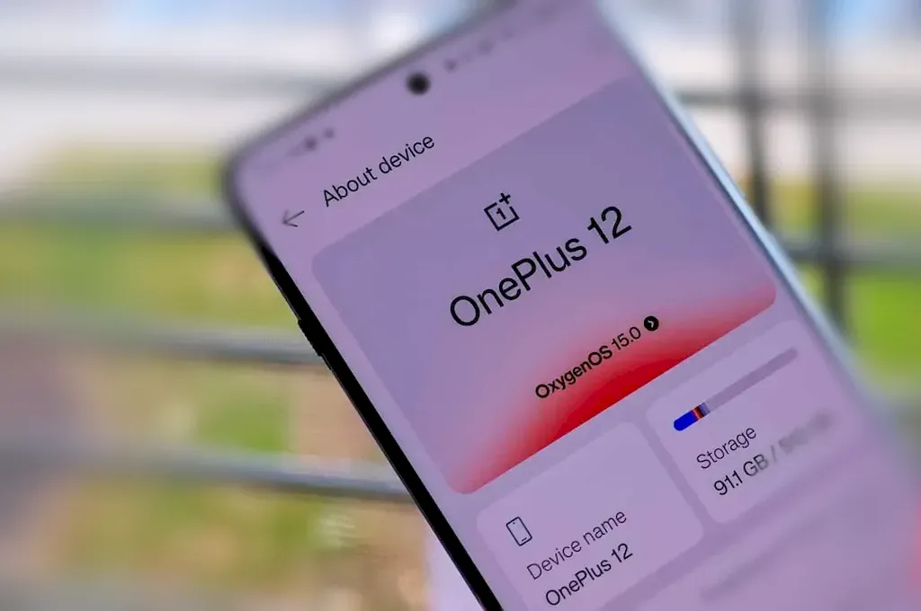 OnePlus 12 está recebendo o OxygenOS 15 em várias regiões