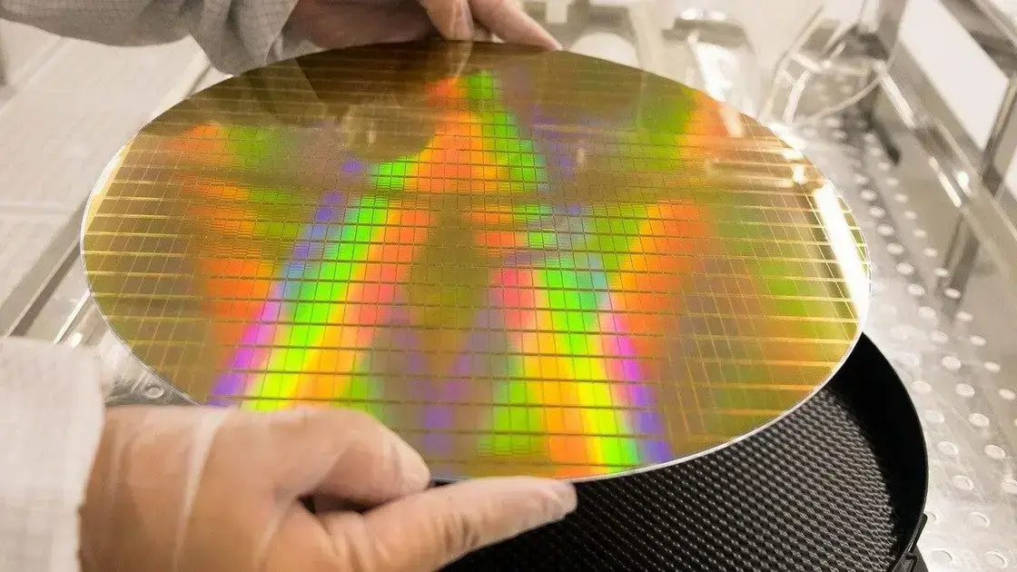 Samsung Foundry enfrenta crise com baixa produção e perde clientes para TSMC