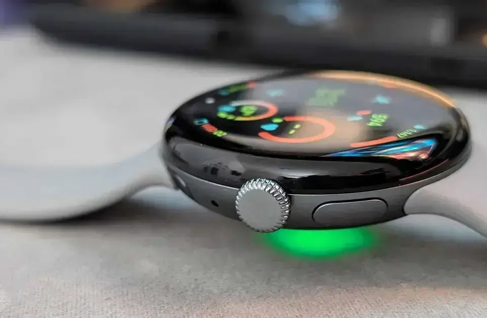 Atualização de abril corrige contagem de passos e traz recursos para Pixel Watch