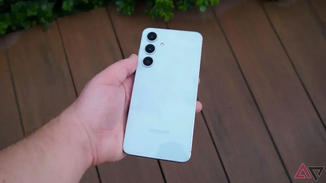 Atualização Samsung One UI 7 chega estável aos Galaxy S23 e S24 FE