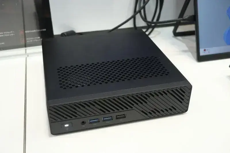 MINISFORUM MS-A2: Desktop compacto com processador AMD Ryzen 9 até 16 núcleos