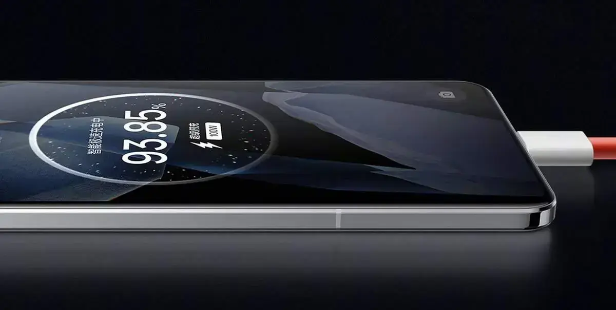 OnePlus 13 recebe atualização com limite de carga de bateria