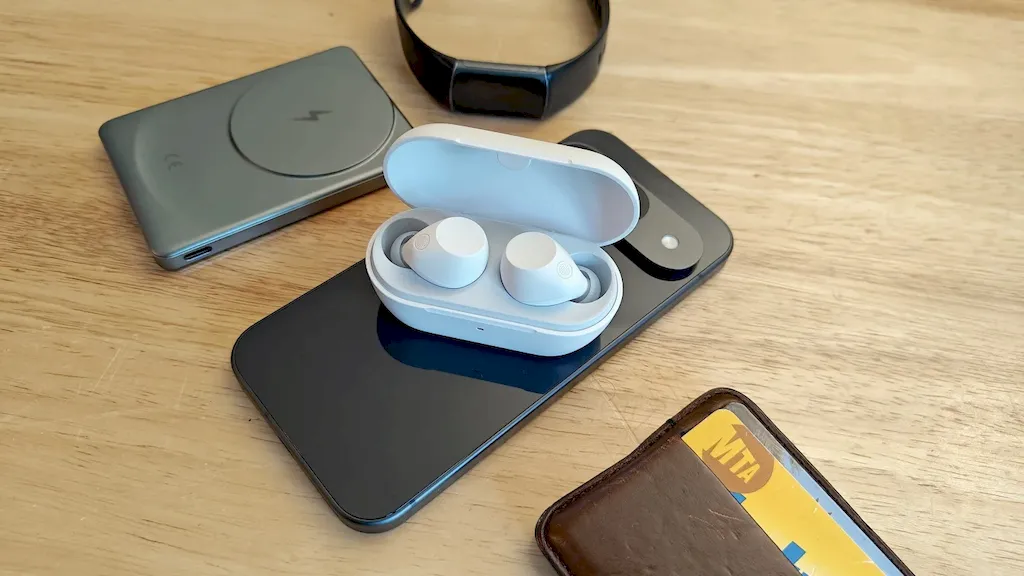 Sony WF-C710N: Fones de ouvido acessíveis com recursos de topo
